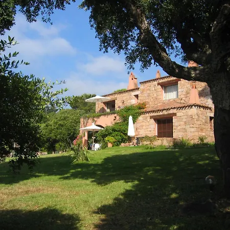 Residences A Ruscana Пинареллу